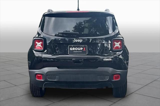 2020 Jeep Renegade Latitude FWD