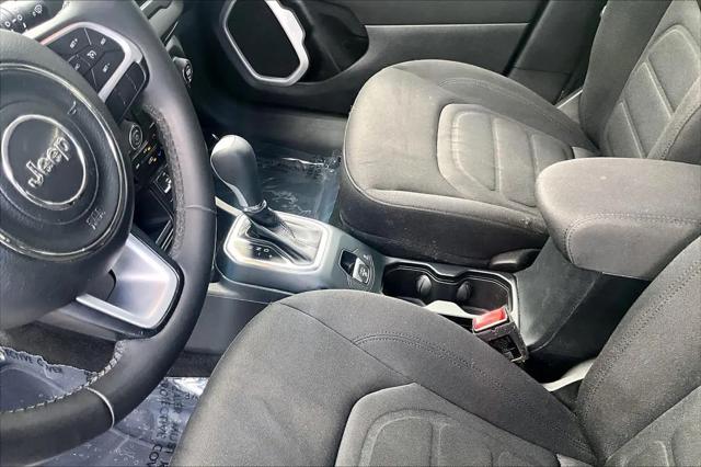 2020 Jeep Renegade Latitude FWD