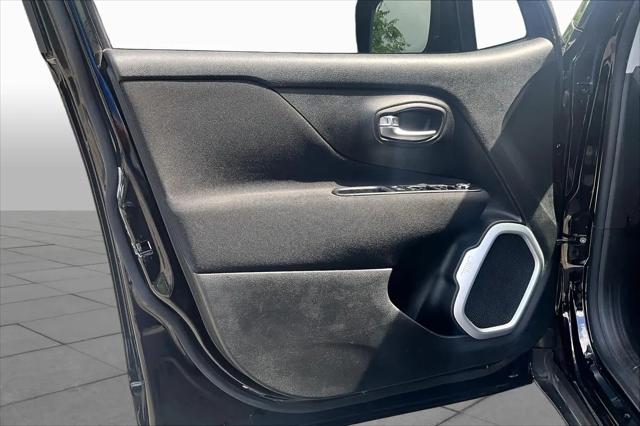 2020 Jeep Renegade Latitude FWD