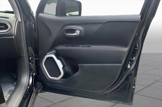 2020 Jeep Renegade Latitude FWD