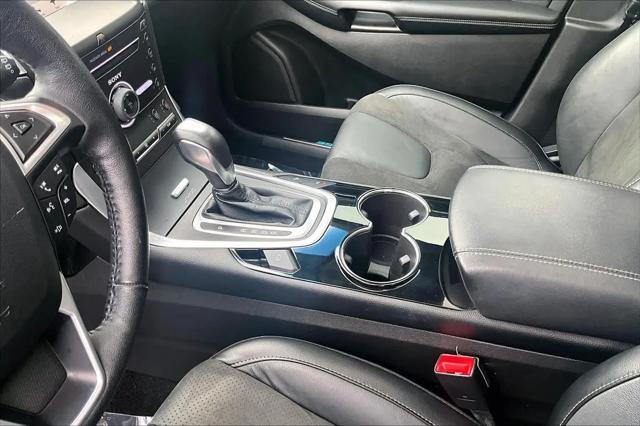 2016 Ford Edge Sport