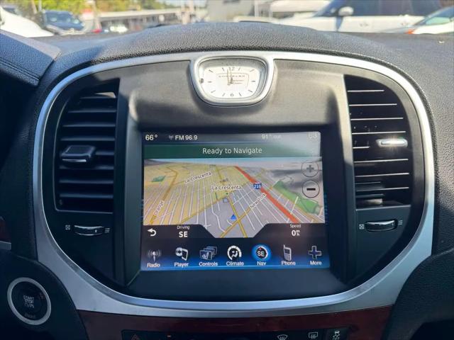 2014 Chrysler 300 Base