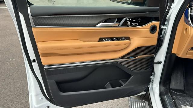 2026 Jeep Grand Wagoneer Summit Reserve 4x4