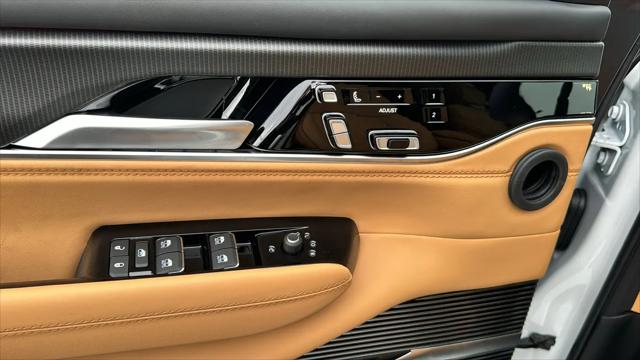 2026 Jeep Grand Wagoneer Summit Reserve 4x4