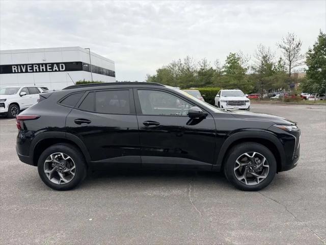 2024 Chevrolet Trax FWD LT