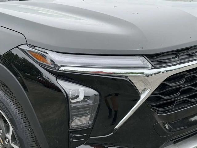 2024 Chevrolet Trax FWD LT