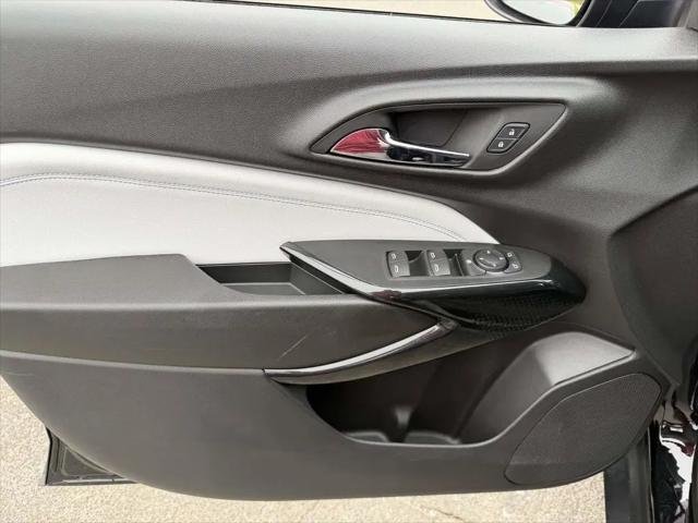 2024 Chevrolet Trax FWD LT