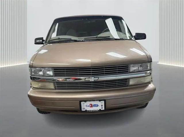 2000 Chevrolet Astro Base