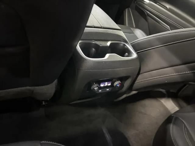 2025 Chevrolet Traverse FWD LT