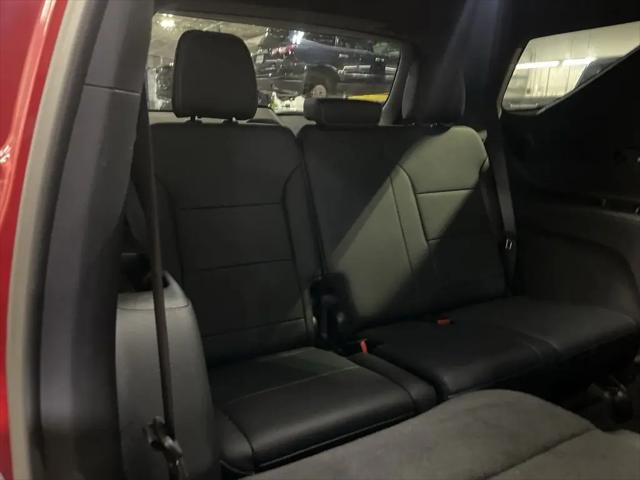 2025 Chevrolet Traverse FWD LT