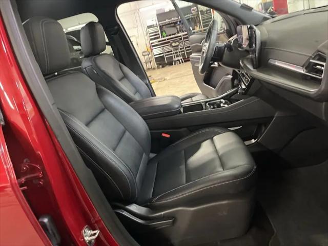 2025 Chevrolet Traverse FWD LT