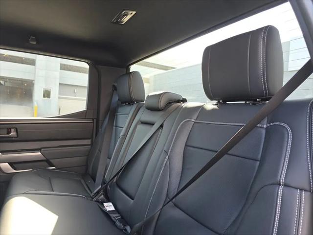 2026 Toyota Tundra SR5 CrewMax 5.5' Bed
