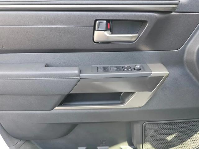 2026 Toyota Tundra SR5 CrewMax 5.5' Bed