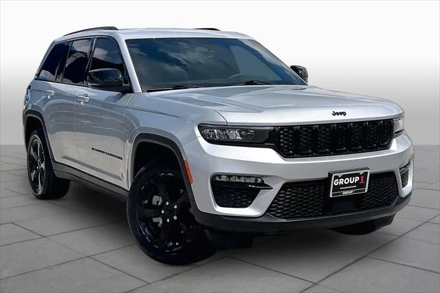 2025 Jeep Grand Cherokee Limited 4x2