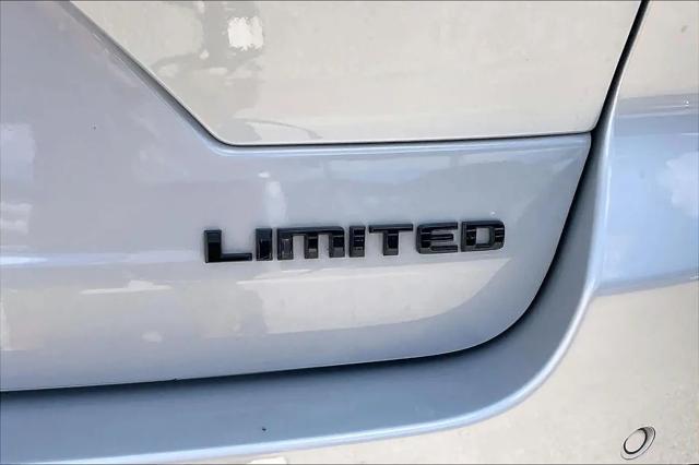 2025 Jeep Grand Cherokee Limited 4x2