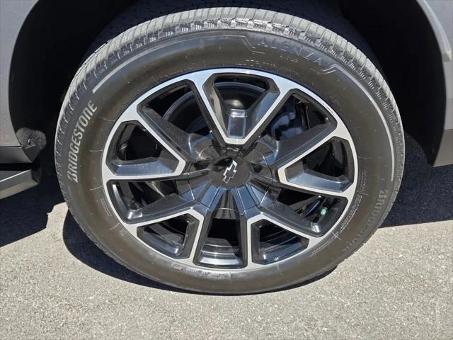 2021 Chevrolet Suburban 4WD RST