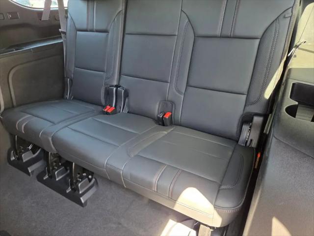 2021 Chevrolet Suburban 4WD RST