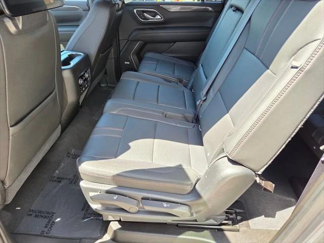 2021 Chevrolet Suburban 4WD RST