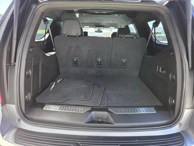 2021 Chevrolet Suburban 4WD RST