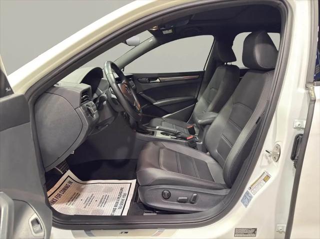 2021 Volkswagen Passat 2.0T R-Line