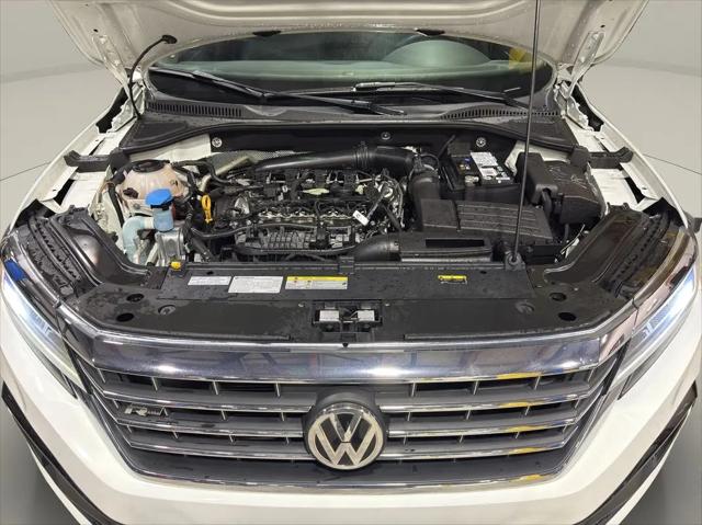 2021 Volkswagen Passat 2.0T R-Line