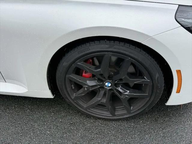 2025 BMW M240 i