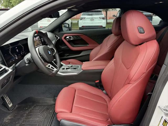 2025 BMW M240 i