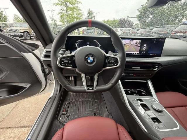 2025 BMW M240 i