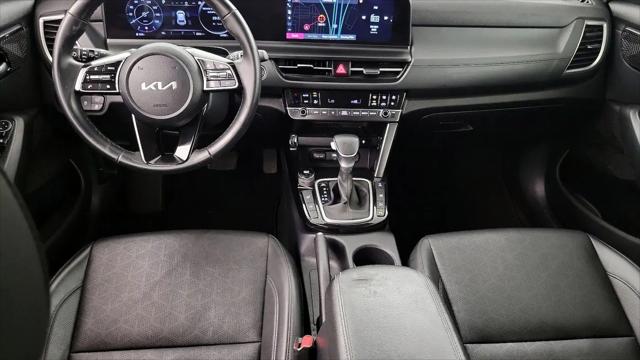 2025 Kia Seltos EX