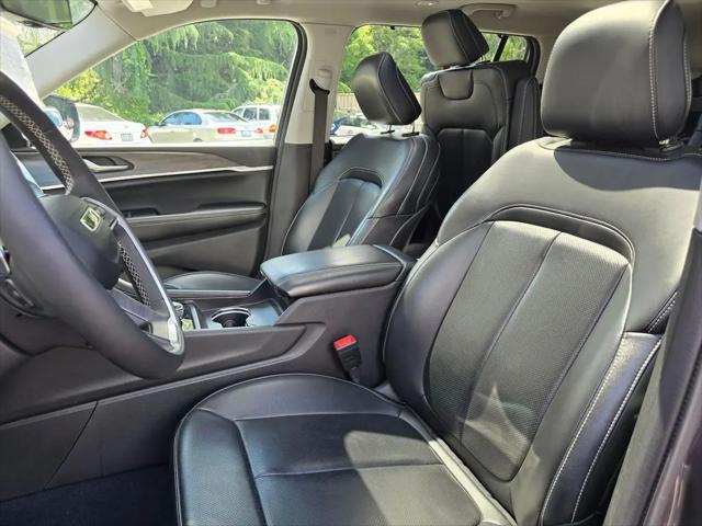 2023 Jeep Grand Cherokee L Limited 4x4