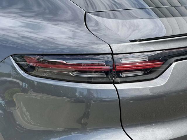 2023 Porsche Cayenne E-Hybrid Cayenne E-Hybrid