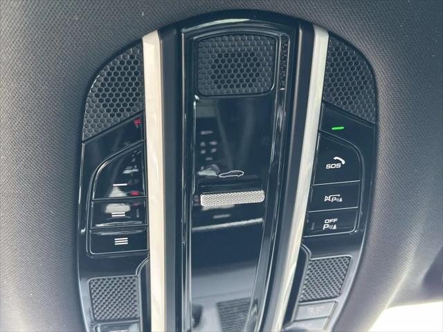 2023 Porsche Cayenne E-Hybrid Cayenne E-Hybrid