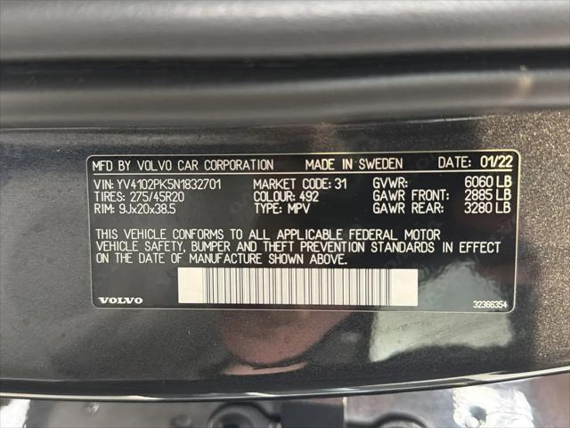 2022 Volvo XC90 T5 Momentum 7 Passenger