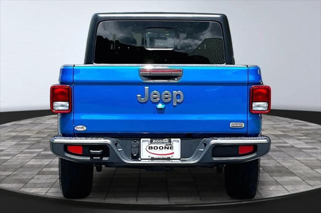 2023 Jeep Gladiator Overland