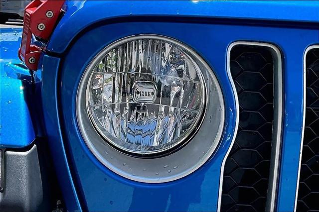 2023 Jeep Gladiator Overland