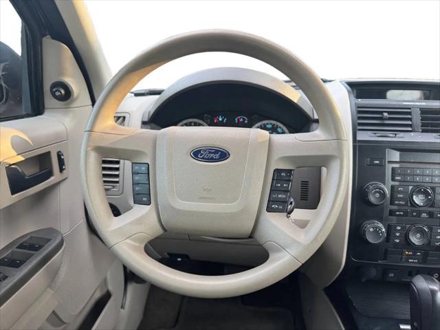 2011 Ford Escape XLS