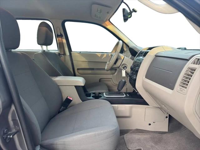 2011 Ford Escape XLS