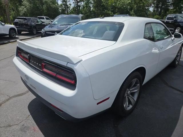 2015 Dodge Challenger SXT