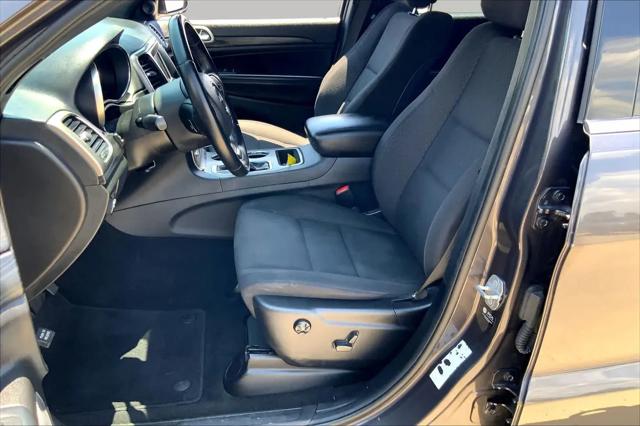 2021 Jeep Grand Cherokee Laredo E 4x2