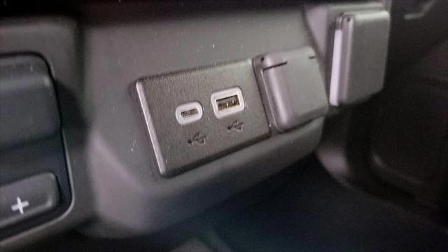 2024 Chevrolet Silverado 2500HD 4WD Crew Cab Standard Bed Custom