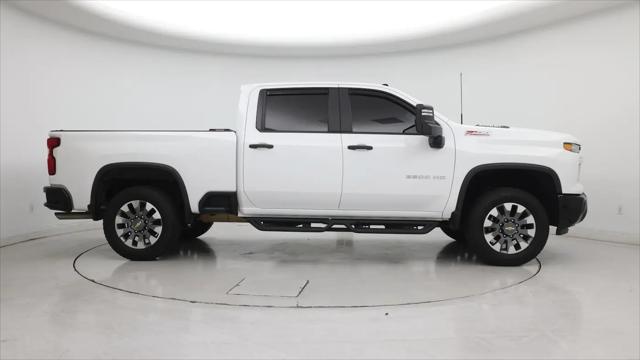 2024 Chevrolet Silverado 2500HD 4WD Crew Cab Standard Bed Custom