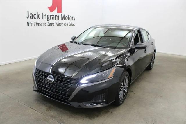 2026 Nissan Altima SV FWD