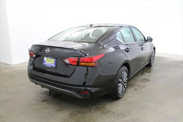 2026 Nissan Altima SV FWD