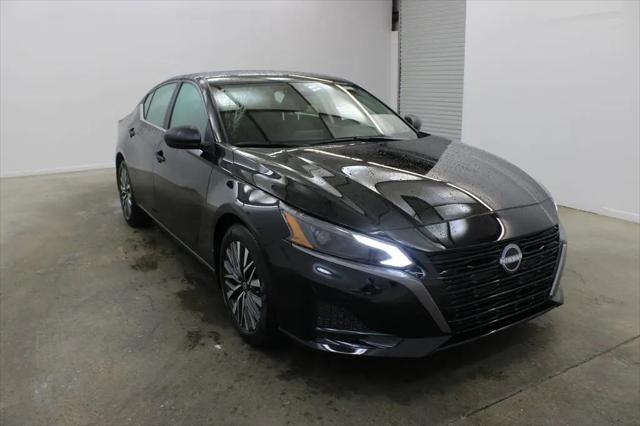 2026 Nissan Altima SV FWD