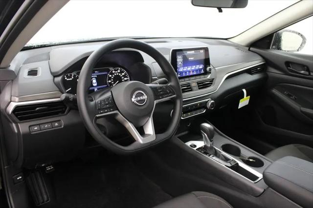 2026 Nissan Altima SV FWD