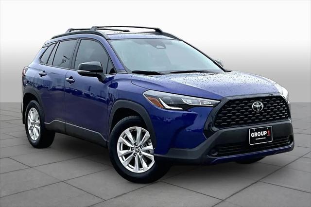 2025 Toyota Corolla Cross LE