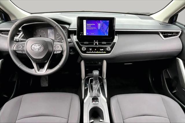 2025 Toyota Corolla Cross LE