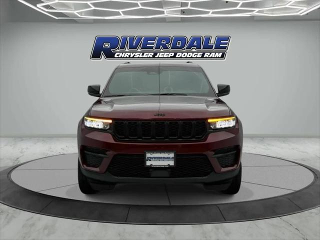 2025 Jeep Grand Cherokee Altitude X 4x4
