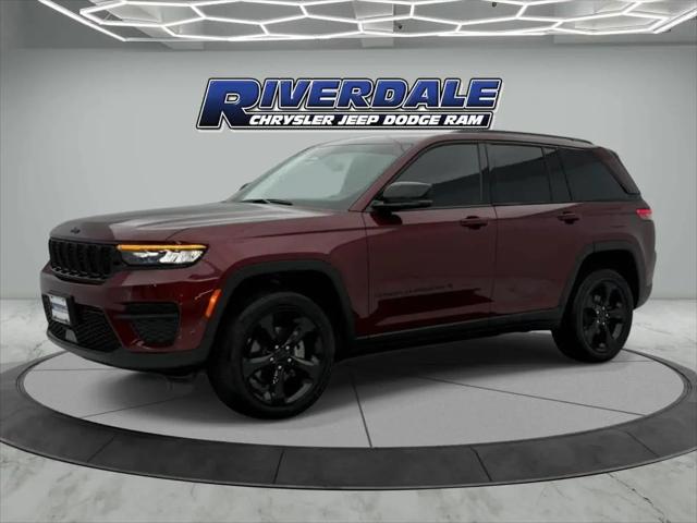 2025 Jeep Grand Cherokee Altitude X 4x4