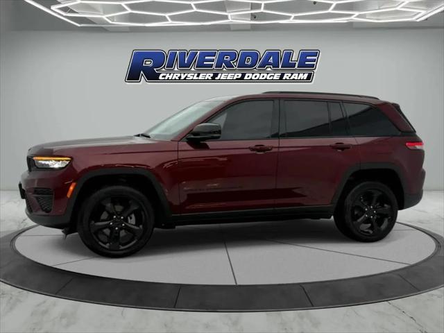 2025 Jeep Grand Cherokee Altitude X 4x4